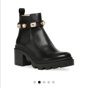 STEVE MADDEN AMULET BOOTS
